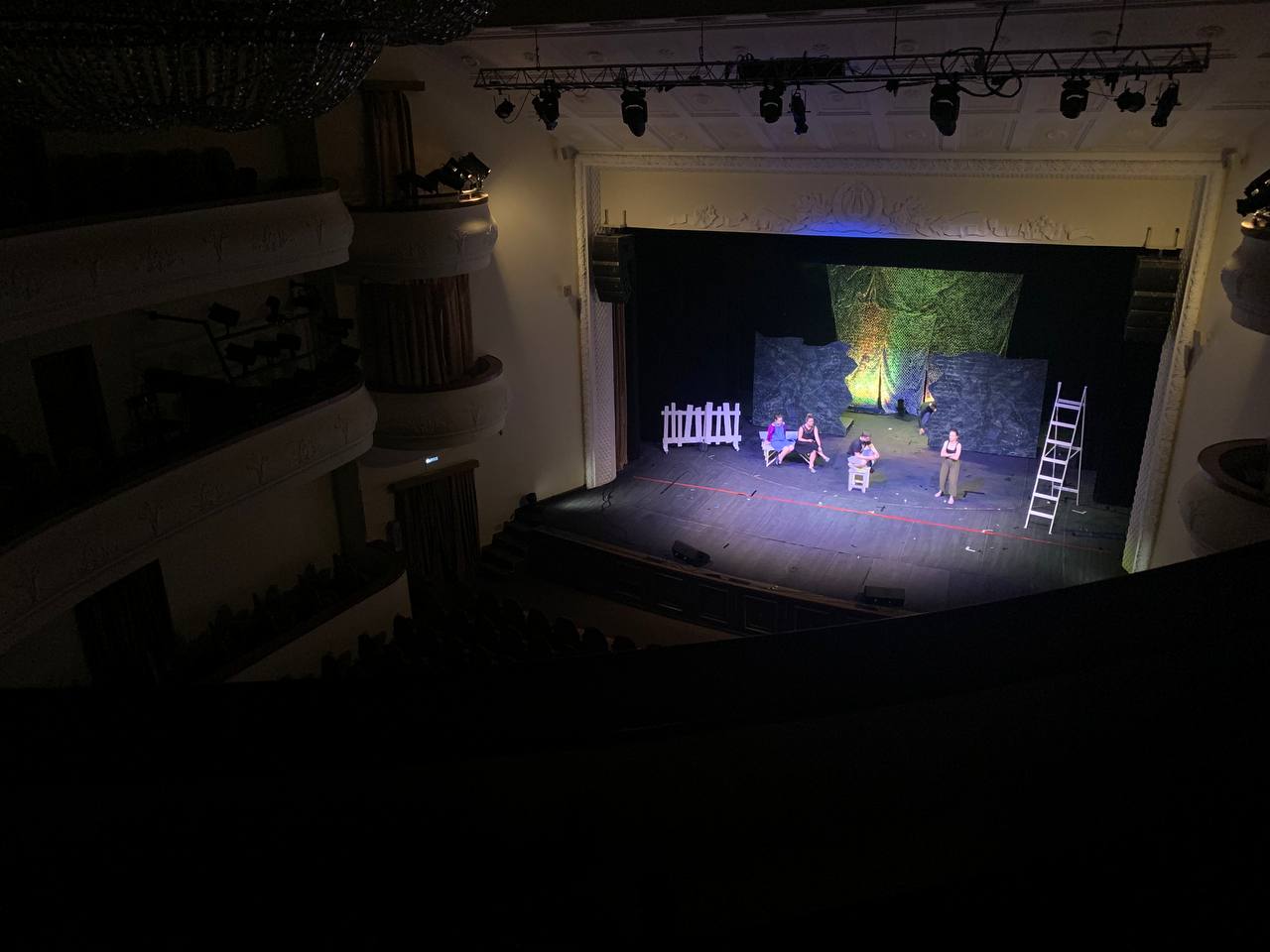 Спектакль «Марьино поле» показали в четырёх сибирских городах