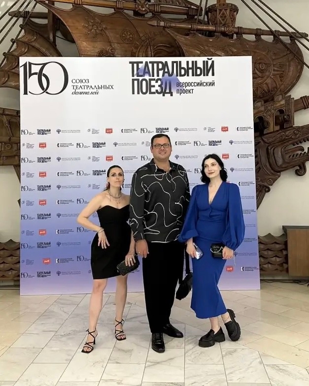 Новосибирск проводил «Театральный поезд»